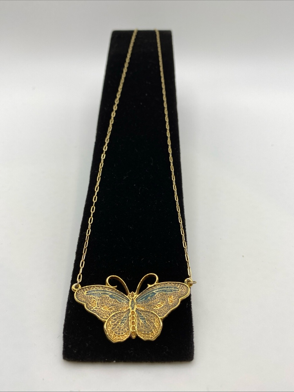 Vintage 1928 Brand Butterfly Enamel Gold-Tone Necklace Pendant 18” Dainty